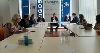 Reunión del Comité de Dirección del PP de Burgos con Francisco Vázquez