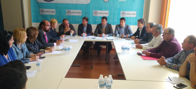 La reunión se celebró en la Sede Provincial del PP de Burgos